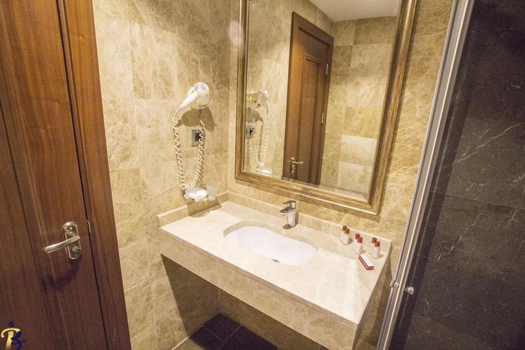 گالری تصاویر