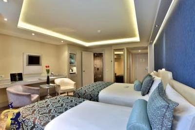 گالری تصاویر